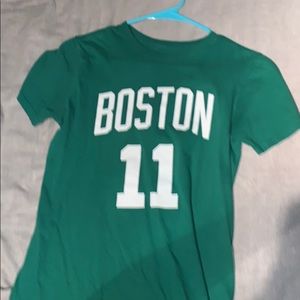 Kyrie Irving Youth Medium Shirt